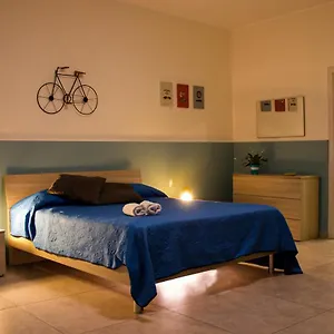trinacria-apartment.catania-hotels.net/